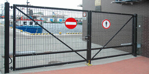 Ворота распашные для 2D и 3D ограждений в Ярославле